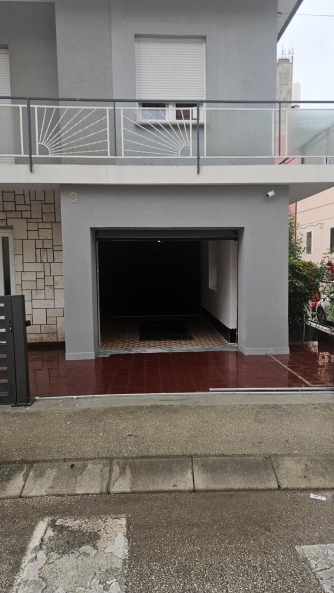 Green Oasis New Apartment Пула Екстериор снимка