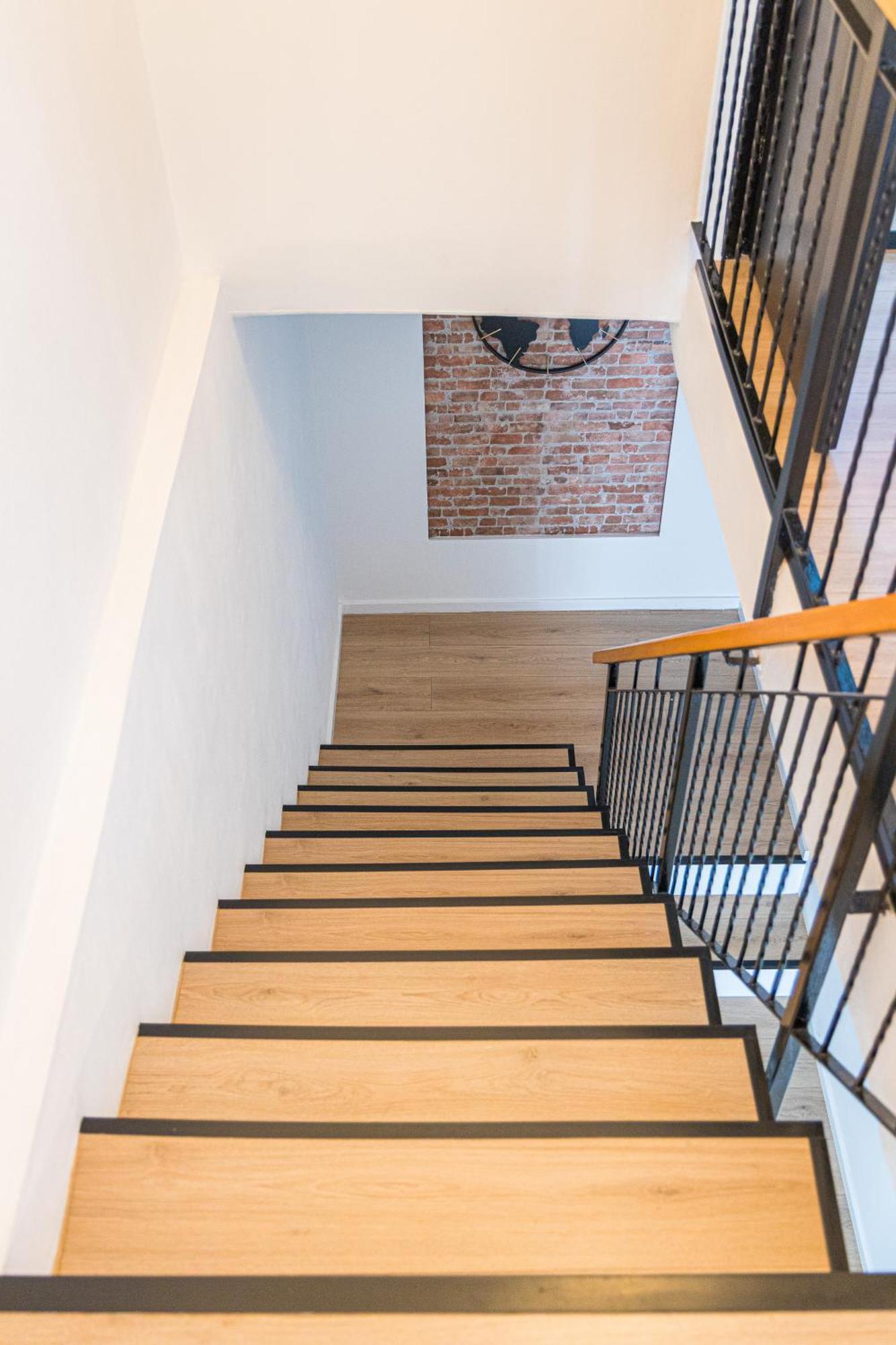 Green Oasis New Apartment Пула Екстериор снимка