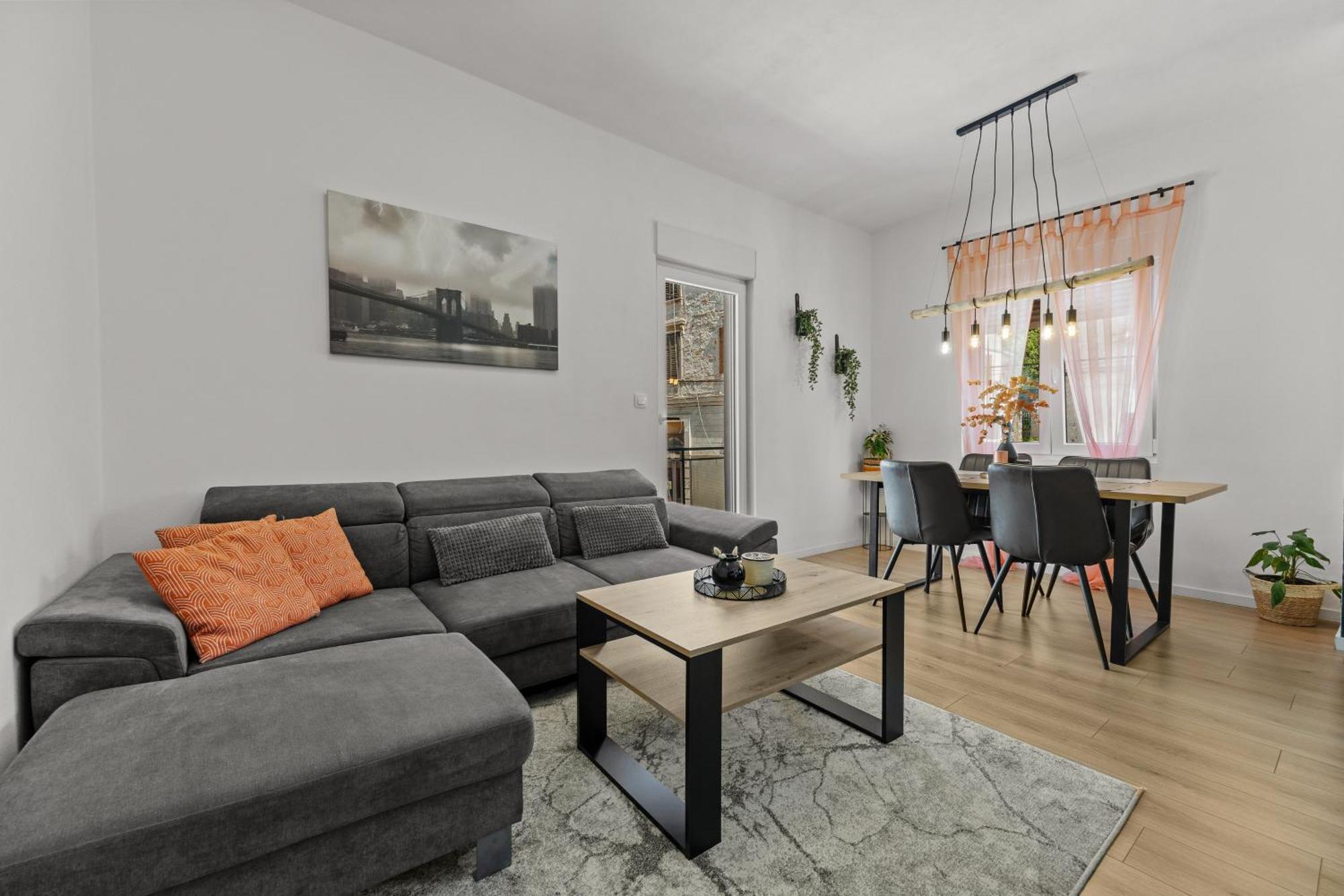 Green Oasis New Apartment Пула Екстериор снимка